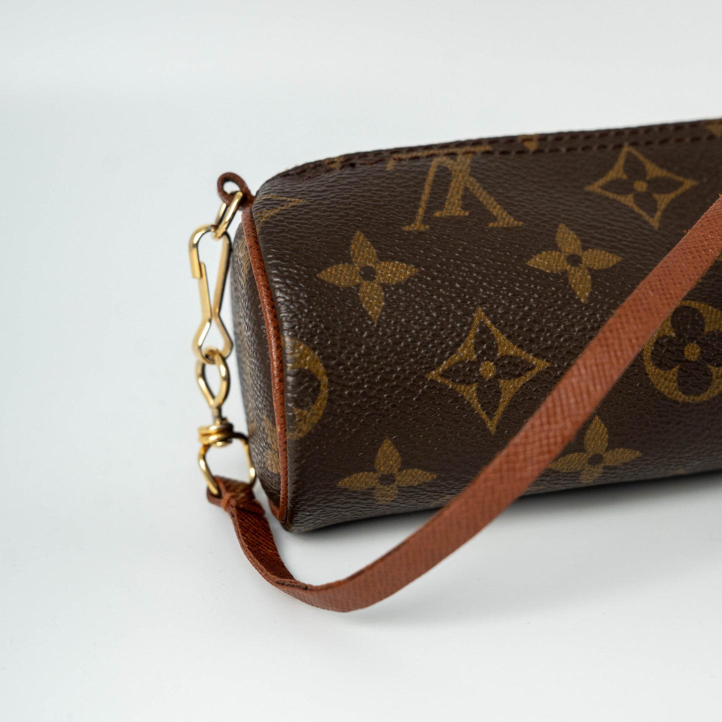 Louis Vuitton Papillon Pochette Monogram