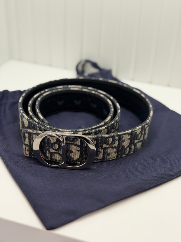 Christian Dior reversible belt in oblique Dior canvas and black leather
