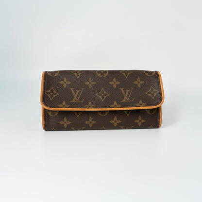 Louis Vuitton Pochette Twin PM Monogram
