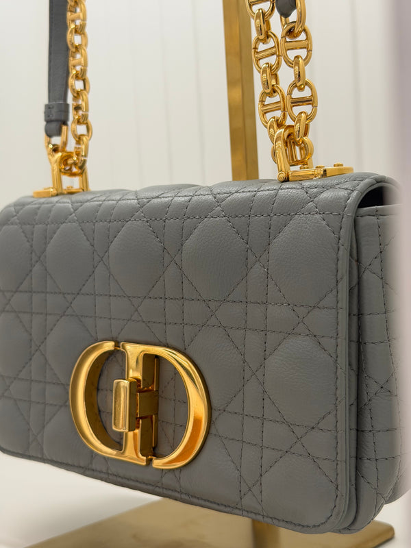 Medium Dior Caro Bad