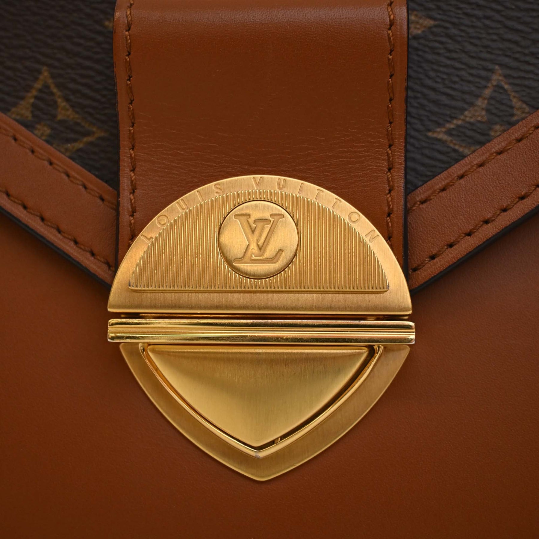 Louis Vuitton Monogram Retro Biface