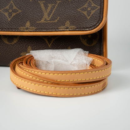 Louis Vuitton Pochette Twin PM Monogram