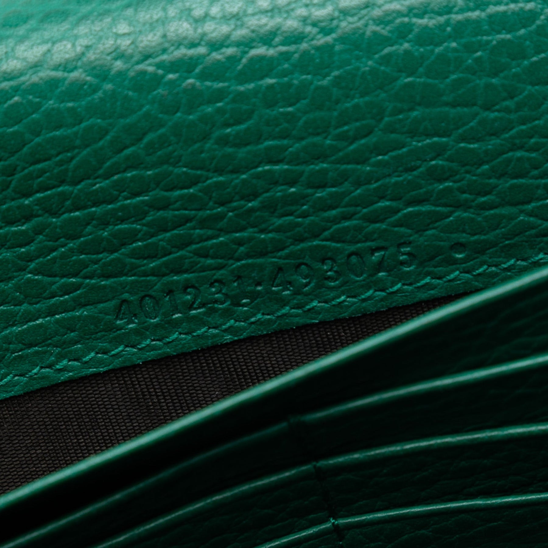 Gucci Leather Dionysus Wallet on Chain