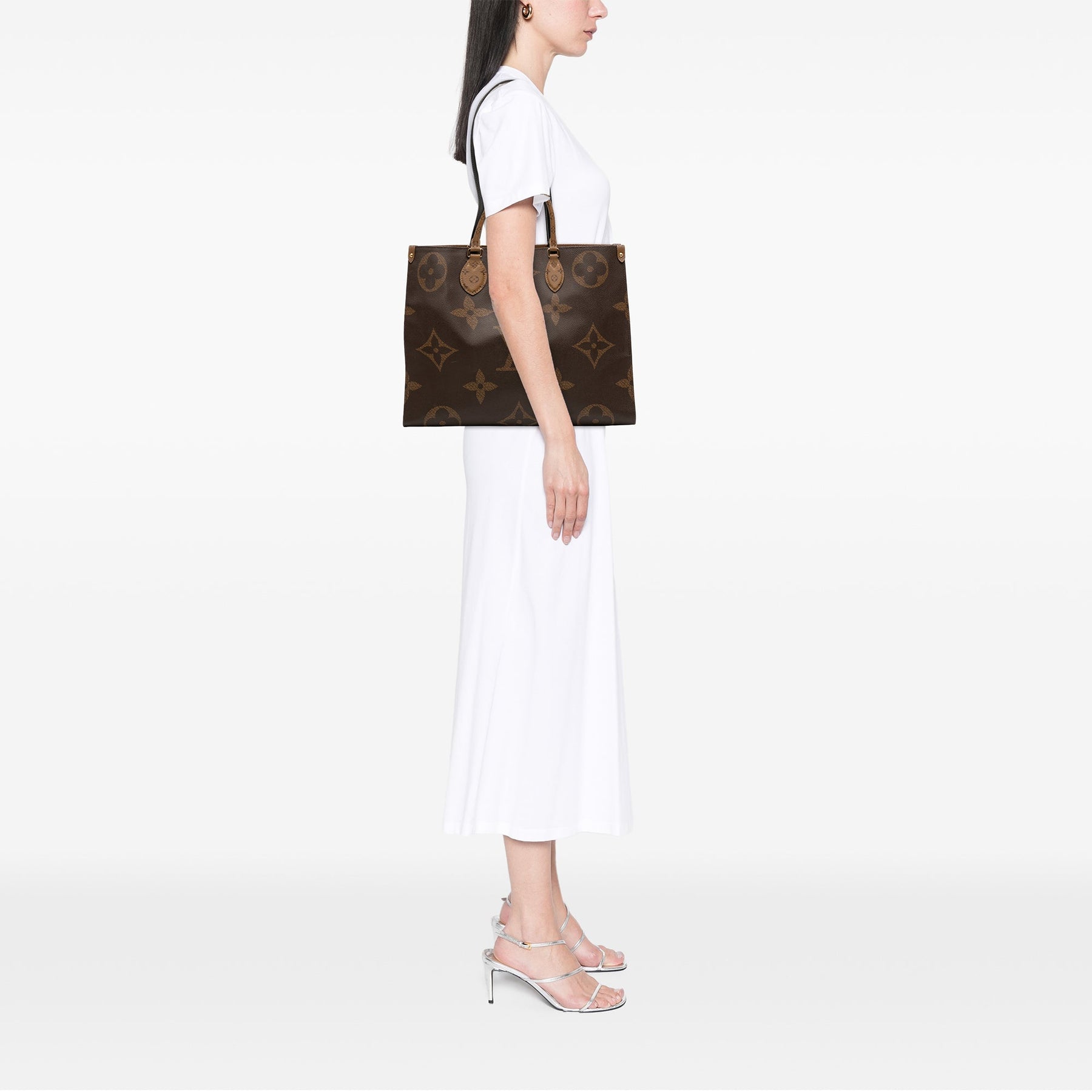 Louis Vuitton Monogram Reverse Giant OnTheGo GM